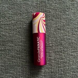❗️LAST 1❗️🩷5 For $25🩷 GrandeFANATIC Fanning & Curling Mascara Sample